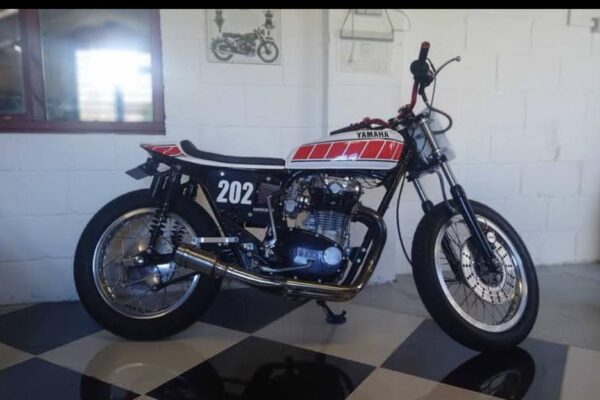 Berts - Yamaha XS650 0